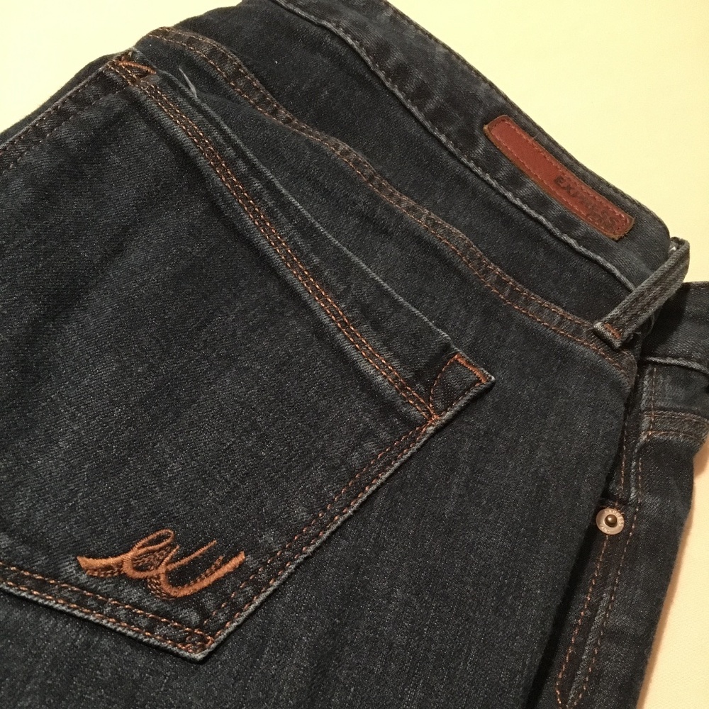 Express Barely Boot Low Rise Jeans - Picture 6 of 6